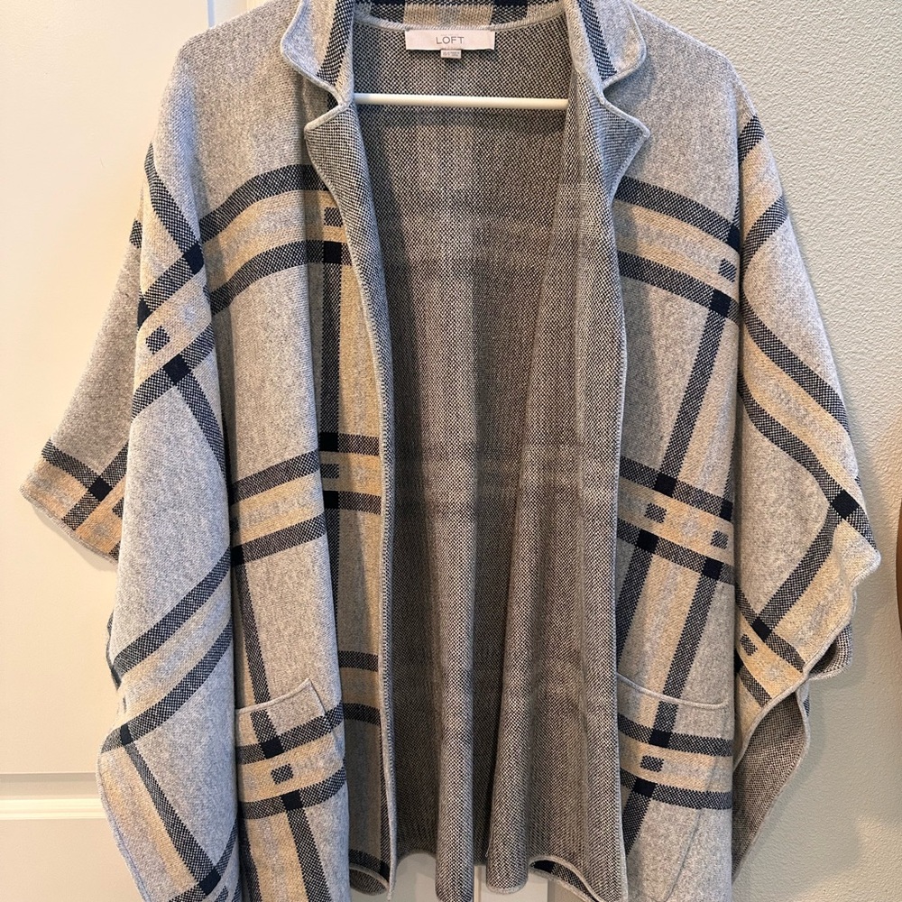 LOFT cardigan/poncho